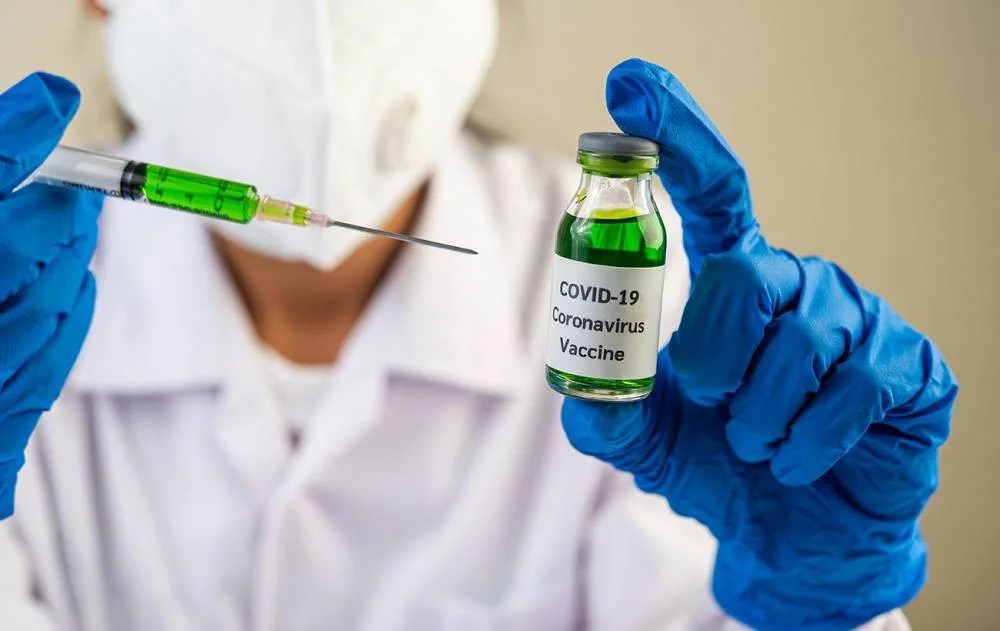 Пока одни жители Армавира боятся вводить вакцину от коронавируса, другие считают вакцинирование своим долгом