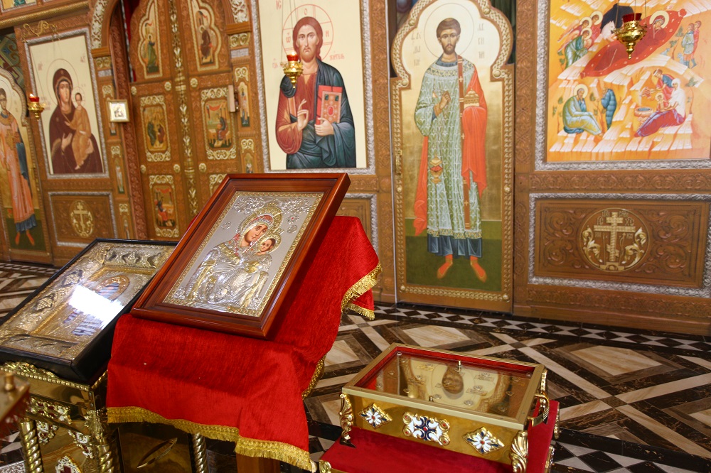 Какие православные святыни хранятся в храмах Армавира