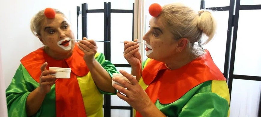 Корреспондент «АС» на детском празднике сыграла роль веселого клоуна