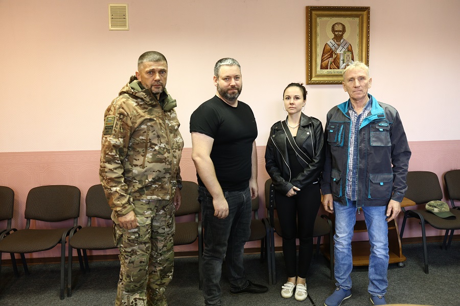 Армавирцы отвезли в Ясиноватую, Макеевку и «за ленточку» гуманитарный груз