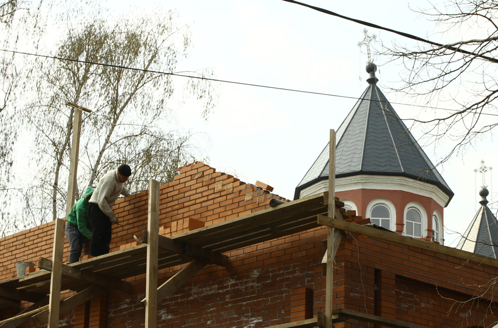 Продолжается реконструкция армянской церкви Успения Пресвятой Богородицы