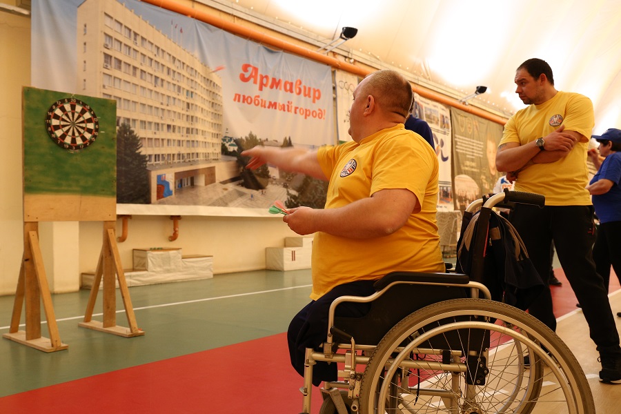 Метание ручного мяча и боулинг: в Армавире состоялась спартакиада для инвалидов