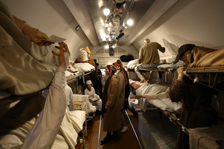 Корреспонденты «АС» посетили Поезд Победы и рассказали, что увидели в уникальном музее на колёсах