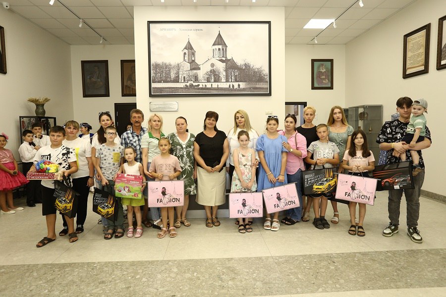 Для детей участников специальной военной операции Союз армян России организовал в Армавире праздник