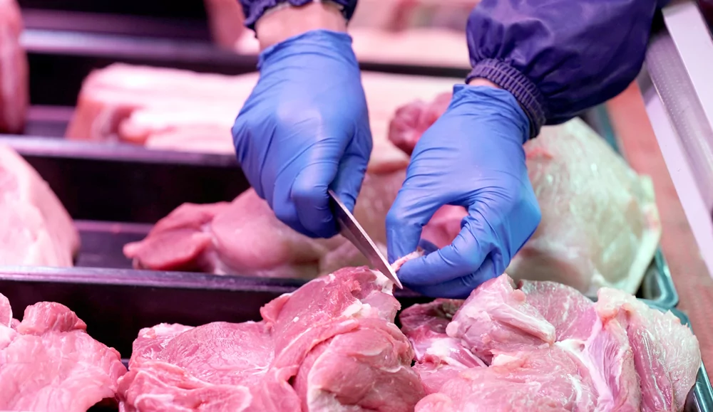 В произведенной на Кубани свинине выявлен опасный микроорганизм