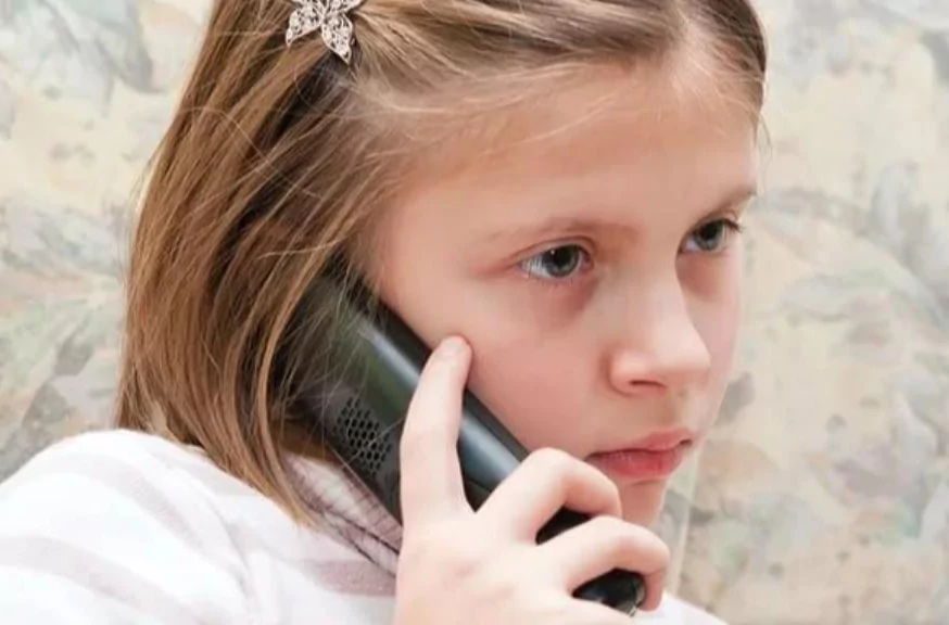 Телефон доверия — помощь детям