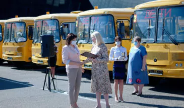 Школы Кубани в преддверии Дня знаний получили 74 автобуса