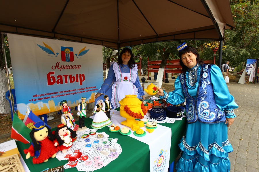 Какие праздники отмечают в семьях армавирских татар?