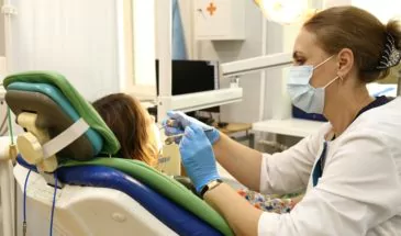 Детский стоматолог Надежда Радионова  — о правильном уходе за молочными зубами