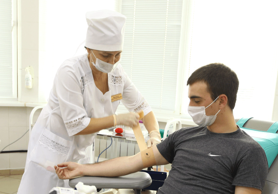 27 доноров посетили армавирскую станцию переливания крови