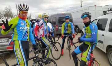 Юниоры отделения велоспорта преодолевают за одну тренировку до 140 километров