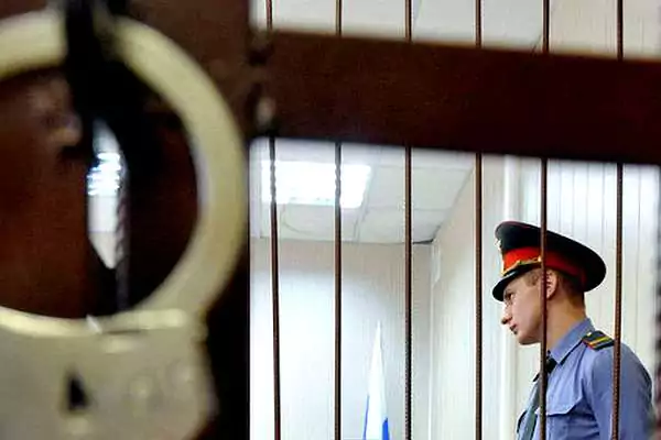 Армавирские полицейские установили надзор над бывшими заключёнными