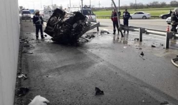 Армавирский водитель врезался в эстакаду и заживо сгорел