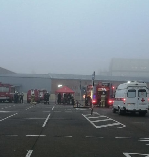 Сегодня на территории торгового центра «Красная площадь» прошли пожарные учения.
