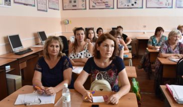 В Армавирской гимназии № 1 состоялось заседание методического объединения школьных библиотекарей