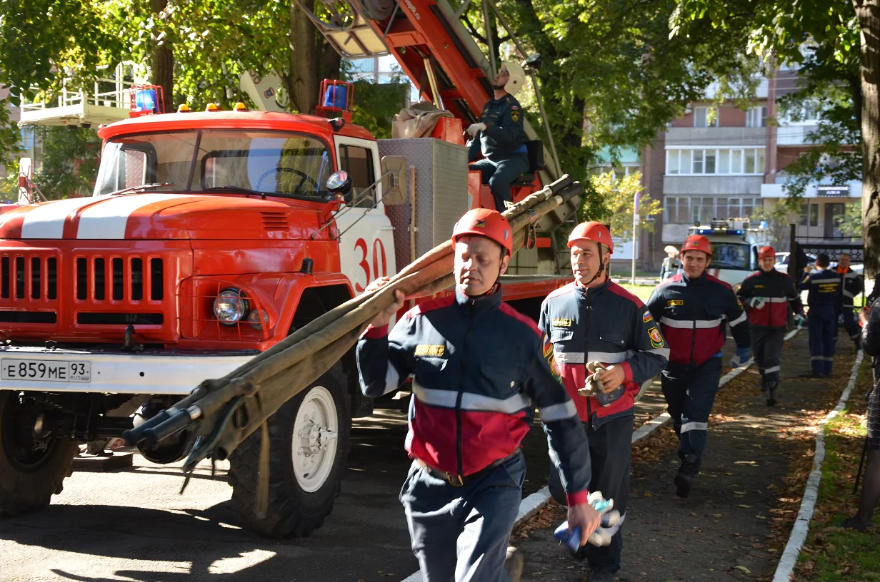 Армавирские пожарные получили высокую оценку краевого руководства