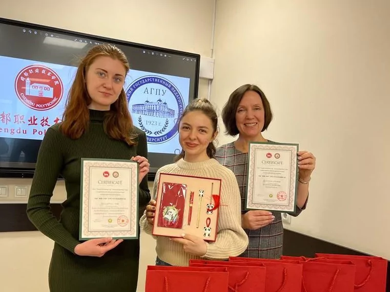 Студенты-филологи АГПУ завоевали серебро в международном конкурсе видеофильмов