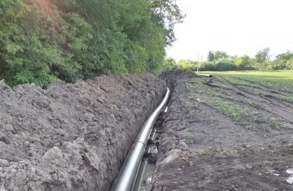 В поселок Заветный из Армавира проложили 2,5 километра водопровода