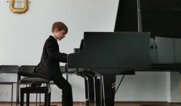 Учащиеся детской музыкальной школы получат новые пианино
