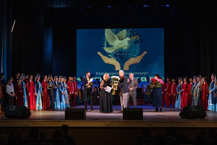 В ГДК состоялся благотворительный концерт «В единстве наша сила»