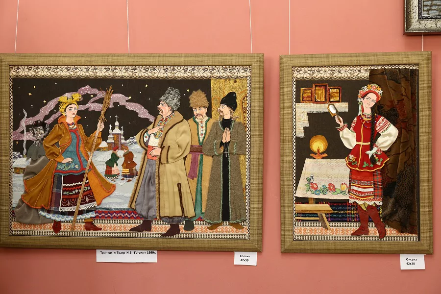 Персональная выставка Елены Басовой открылась в городском Дворце культуры
