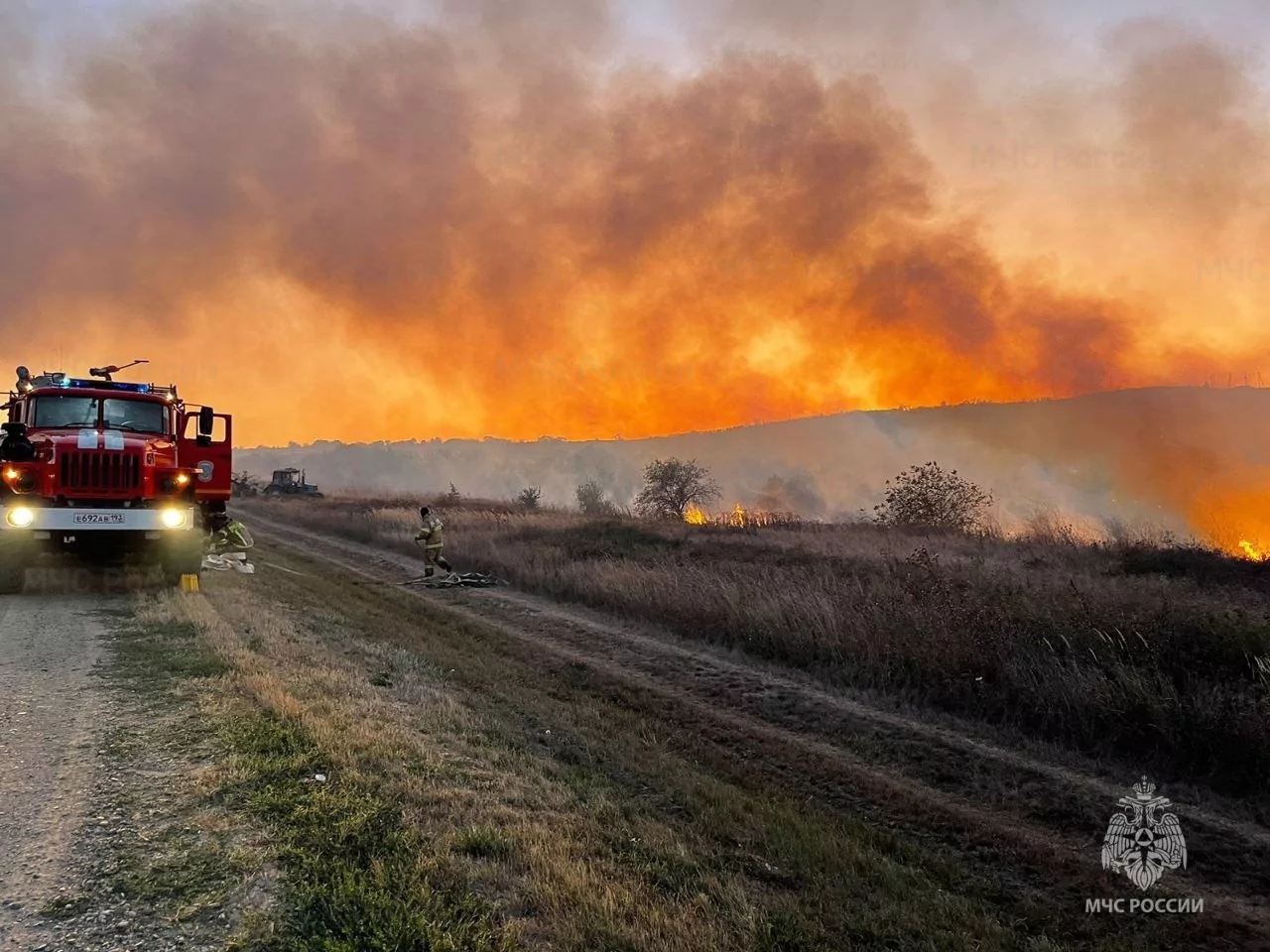 В Армавире в связи с ростом пожаров введён особый противопожарный режим