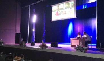 В Городском дворце культуры Армавира прошла встреча школьников с сотрудниками ГИБДД