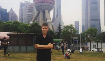 Одаренный школьник из Армавира готовится к ЕГЭ по китайскому языку