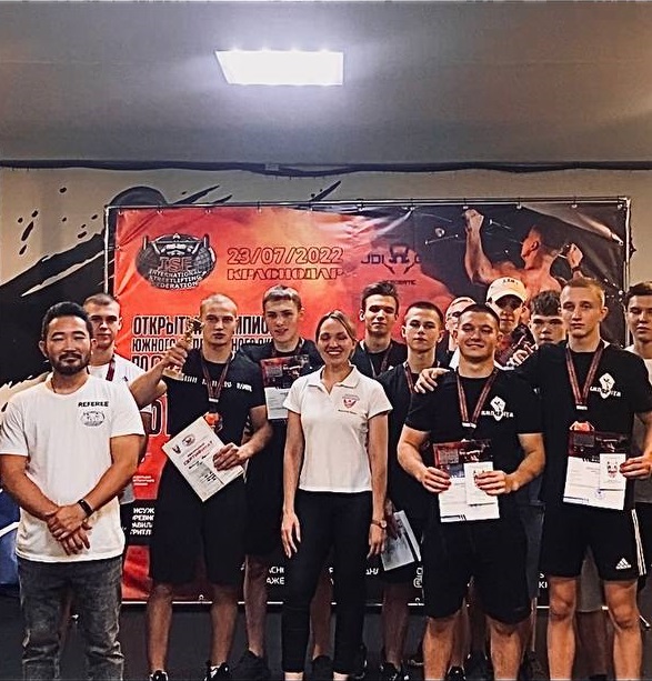 Организатор бегового марафона в Армавире и тренер по воркауту Кирилл Ковалёв получил звание Мастер спорта