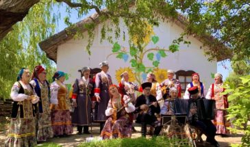 Народный хор «Казачий край» из Армавира принял участие в фестивале «Троицкие гуляния» в Атамани