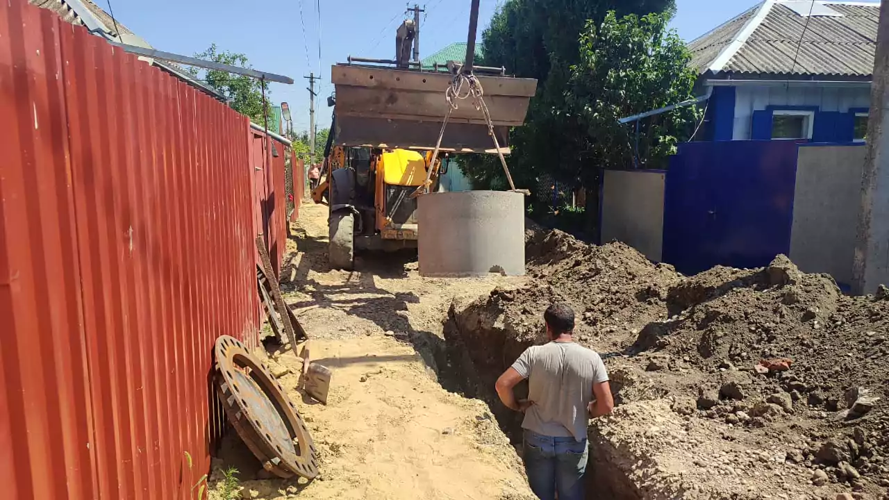 Более 4.5 км сетей водоснабжения отремонтируют в Армавире до конца года 