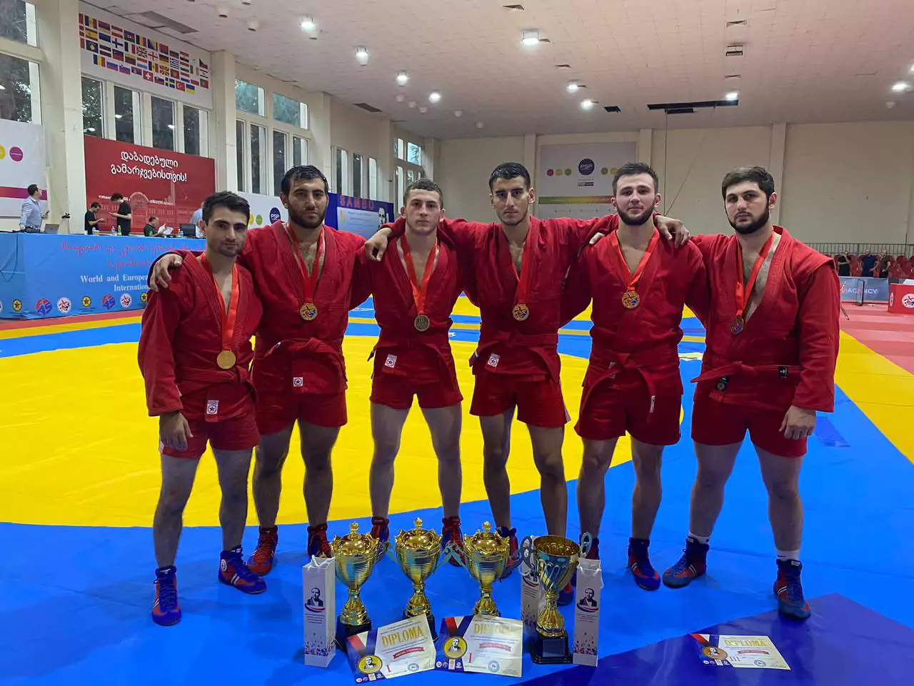 Армавирские самбисты взяли четыре золота и две бронзы на международных соревнованиях в Грузии