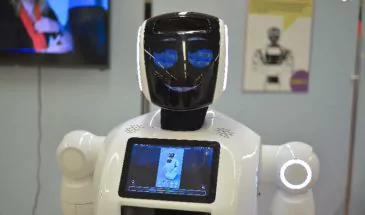 «Робостарс»в «Армавир Молл»: выставка роботов в Армавире