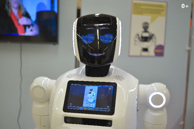 «Робостарс»в «Армавир Молл»: выставка роботов в Армавире