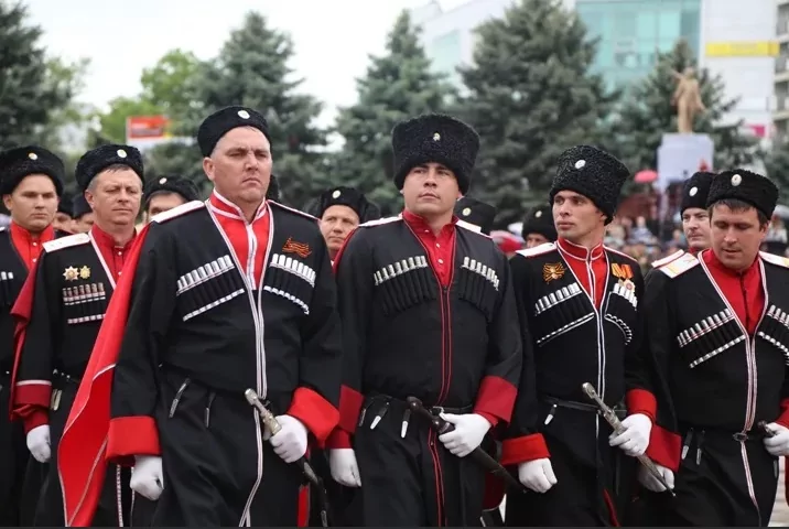В праздничные дни армавирские казаки выходят на усиленное дежурство