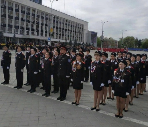 Армавирские казачата стали участниками парада ККВ в Краснодаре