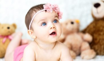 Как назвать девочку
