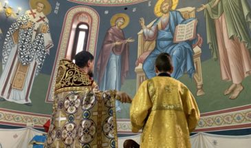 В Армавире протоиерей Иоанн Гелеван совершил освящение росписей в алтаре Христорождественского храма