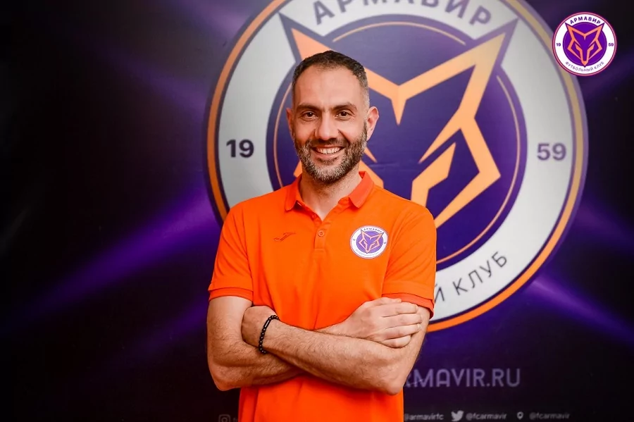 Футбольный клуб «Армавир» провел первую в этом году встречу с болельщиками