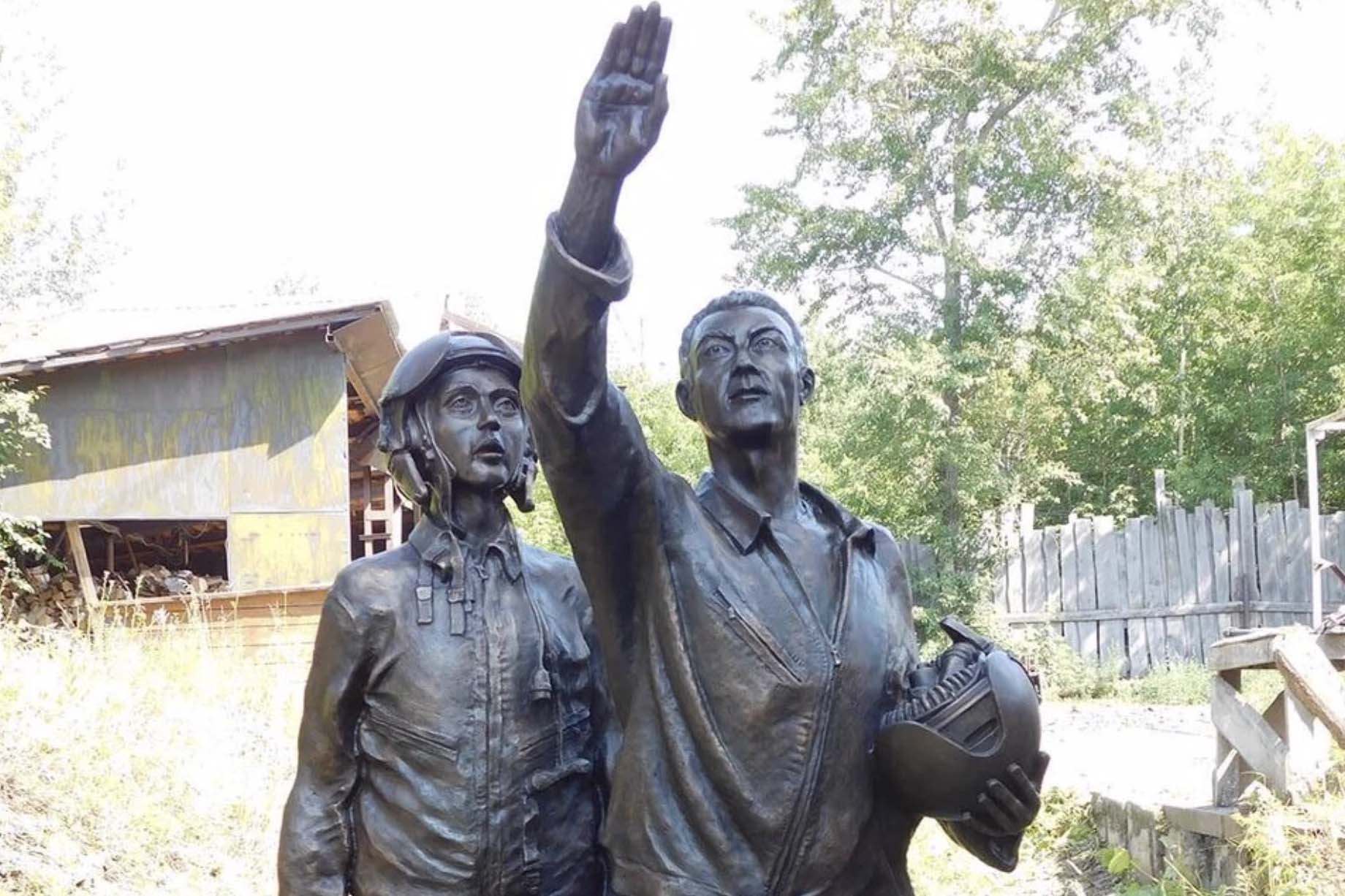 В Армавире появится памятник пилотам