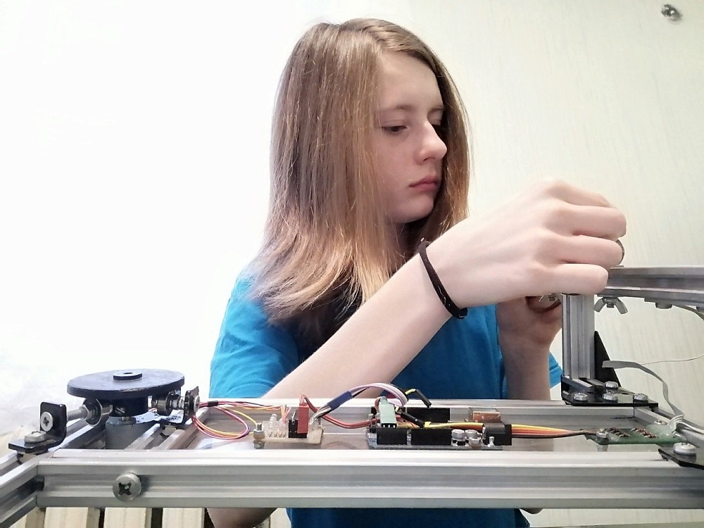 Армавирская школьница стала победительницей научно-инженерного конкурса