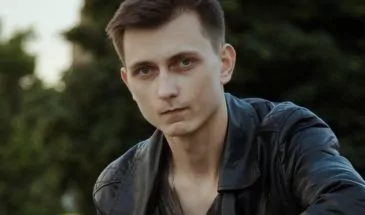 Армавирец Артем Сорокин выпустил клип на лирическую песню «Порвана нить»