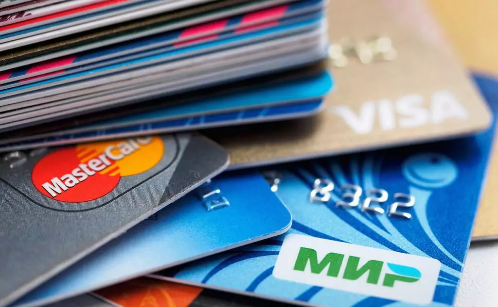 Россяинам не стоит опасаться блокировки карт Visa и Mastercard