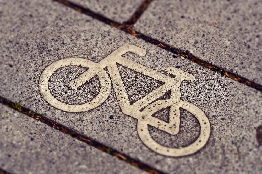 В Старой Станице пенсионер сбил восьмилетнего велосипедиста