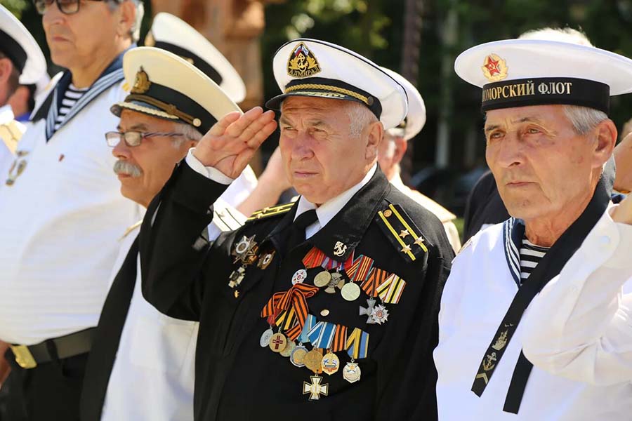 В Армавире торжественно отметили День ВМФ России