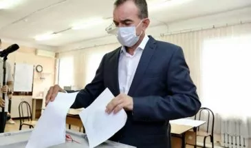 Губернатор Кубани проголосовал в станице Динской