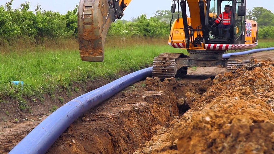 Протяженность строящихся наружных канализационных сетей в поселке Заветном — около 600 метров