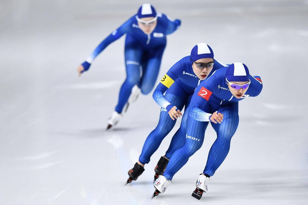 Армавирские конькобежцы завершили спортивный сезон успешными выступлениями на краевом турнире