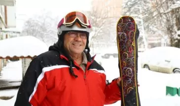 В 77 лет бывший сварщик из Армавира встал на горные лыжи