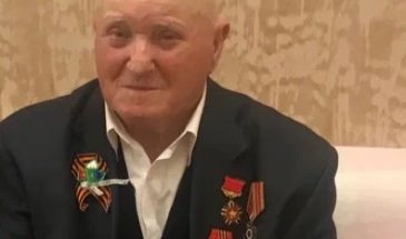 Однажды армавирец Михаил Пелипенко привез из Москвы огромную люстру в новенький кинотеатр «Октябрь»